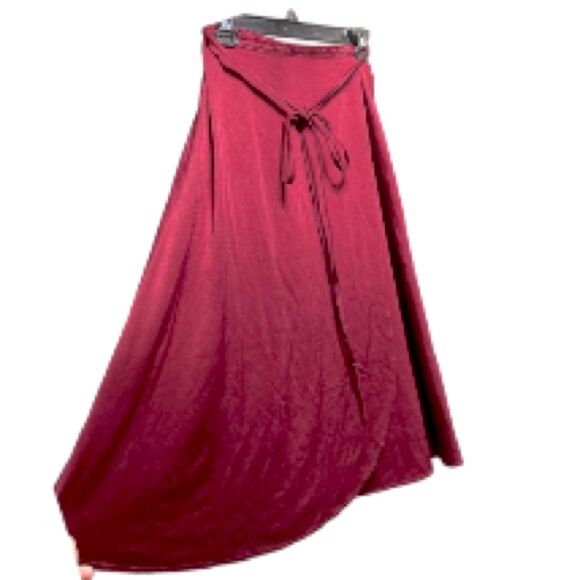 CAPEZIO Dance Professional Wear Maxi Long Wrap Burgundy Skirt Womens Medium - Picture 3 of 13